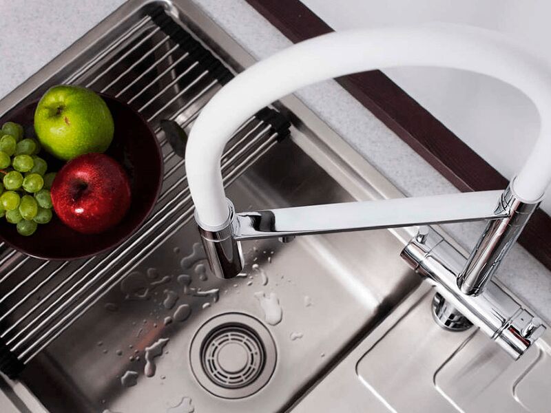 Как правильно мыть овощи и фрукты перед едой